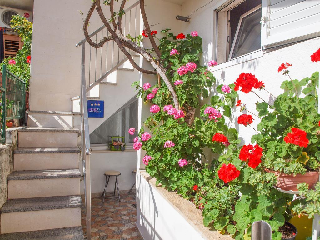 Apartment Vera Makarska Exterior foto